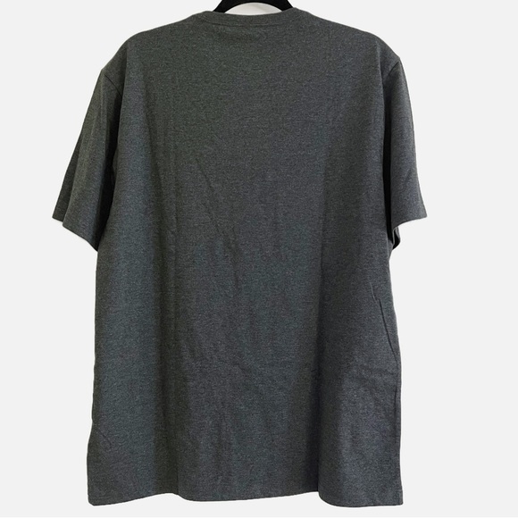 ✨NEW!✨ Amazon Essential Gray Slim Shirt Sleeve Tee - Large - Picture 4 of 9